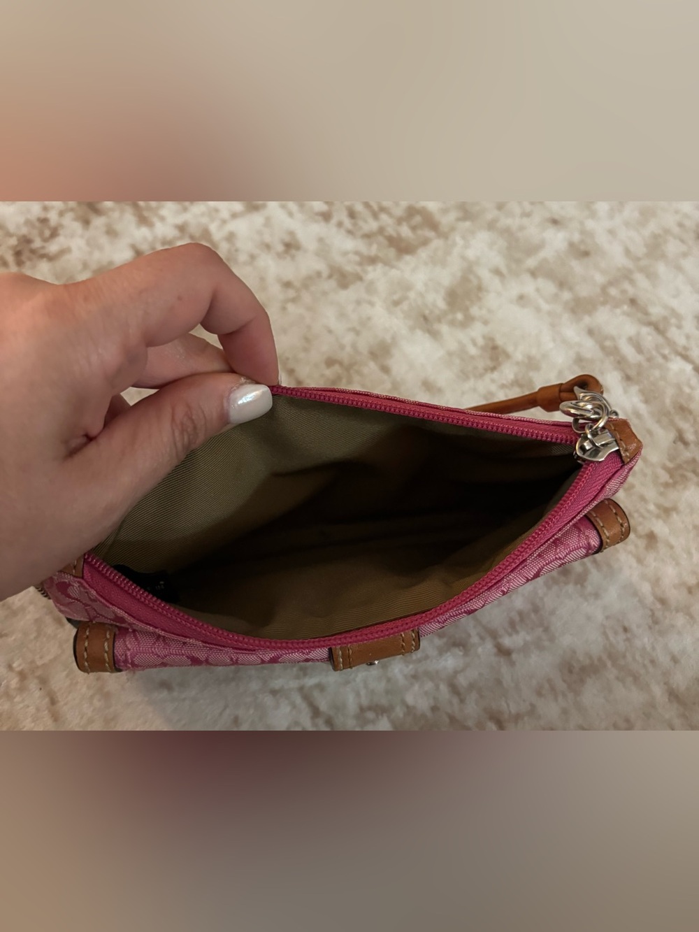 Vintage Coach Pink Signature Jacquard Buckle Wristlet Y2K Mini Bag - Picture 4 of 6